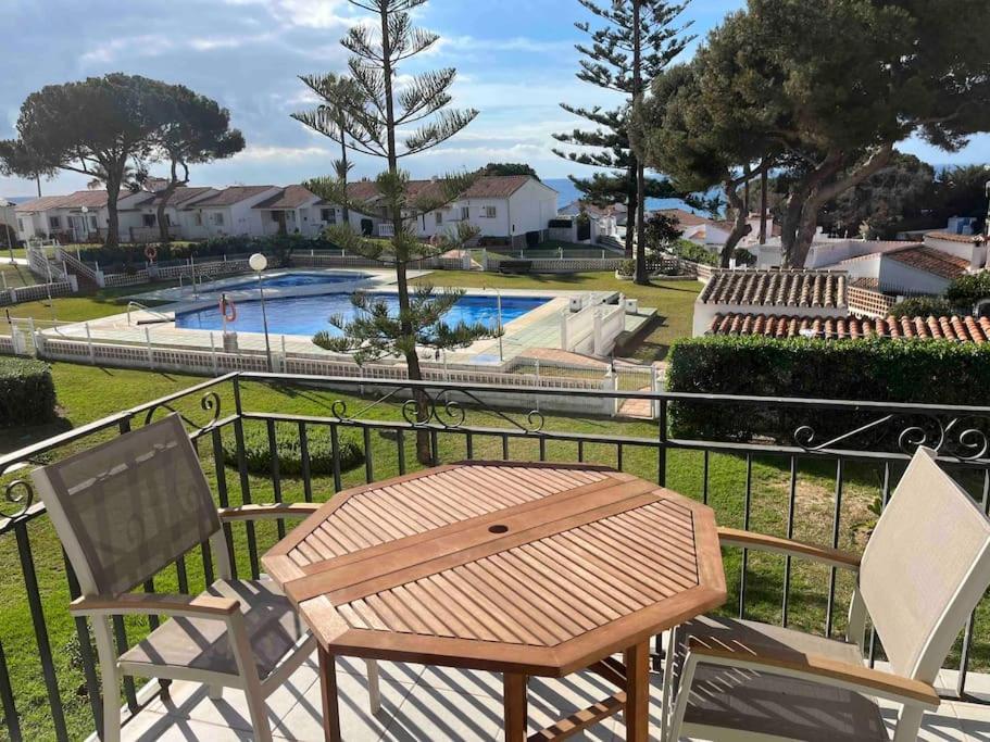Precioso Loft Con Piscina Y Vistas Apartment Ла Кала де Михас Екстериор снимка